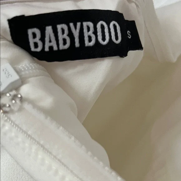 Babyboo Elegant White Strapless Dress - Picture 4 of 4